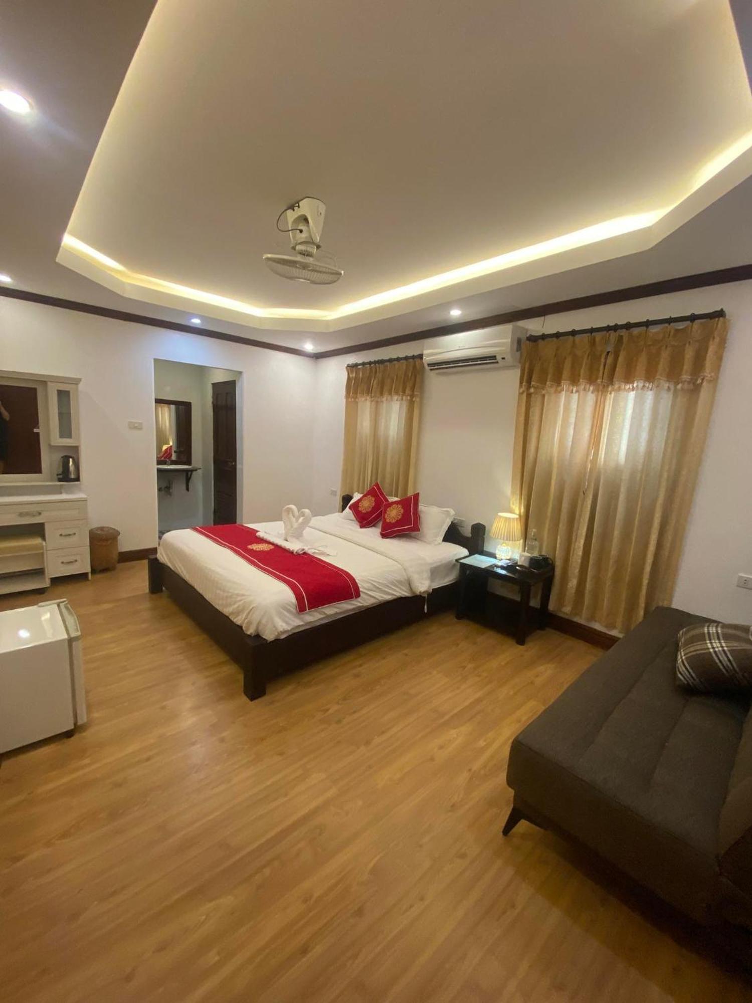 Golden Lotus Boutique Hotel Luang Prabang Exterior foto