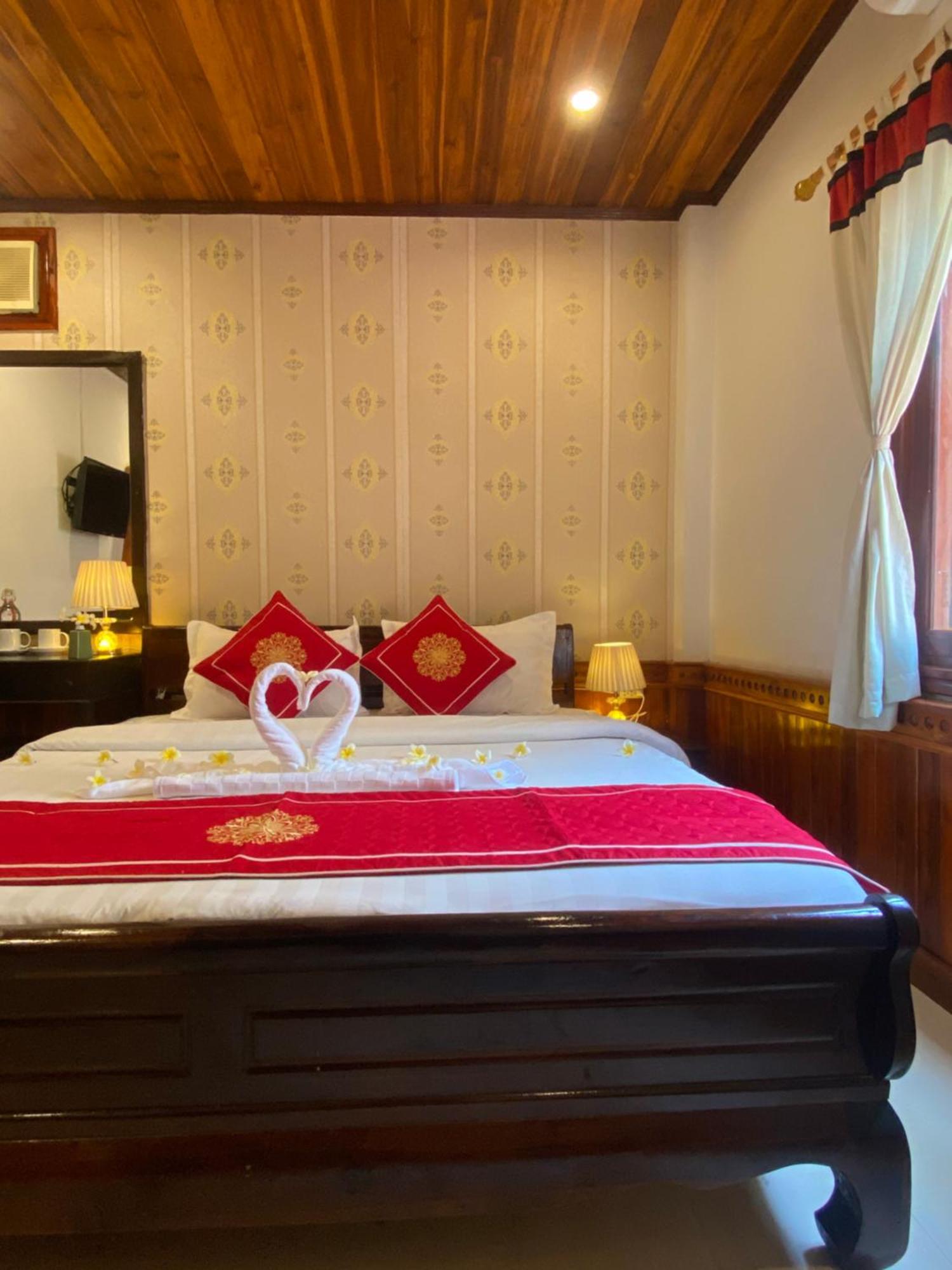 Golden Lotus Boutique Hotel Luang Prabang Exterior foto